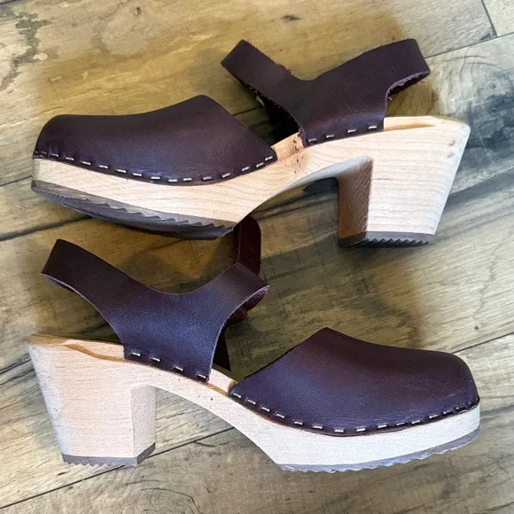 Stylish Lotta from Stockholm Leather Clogs - Picture 4 of 5